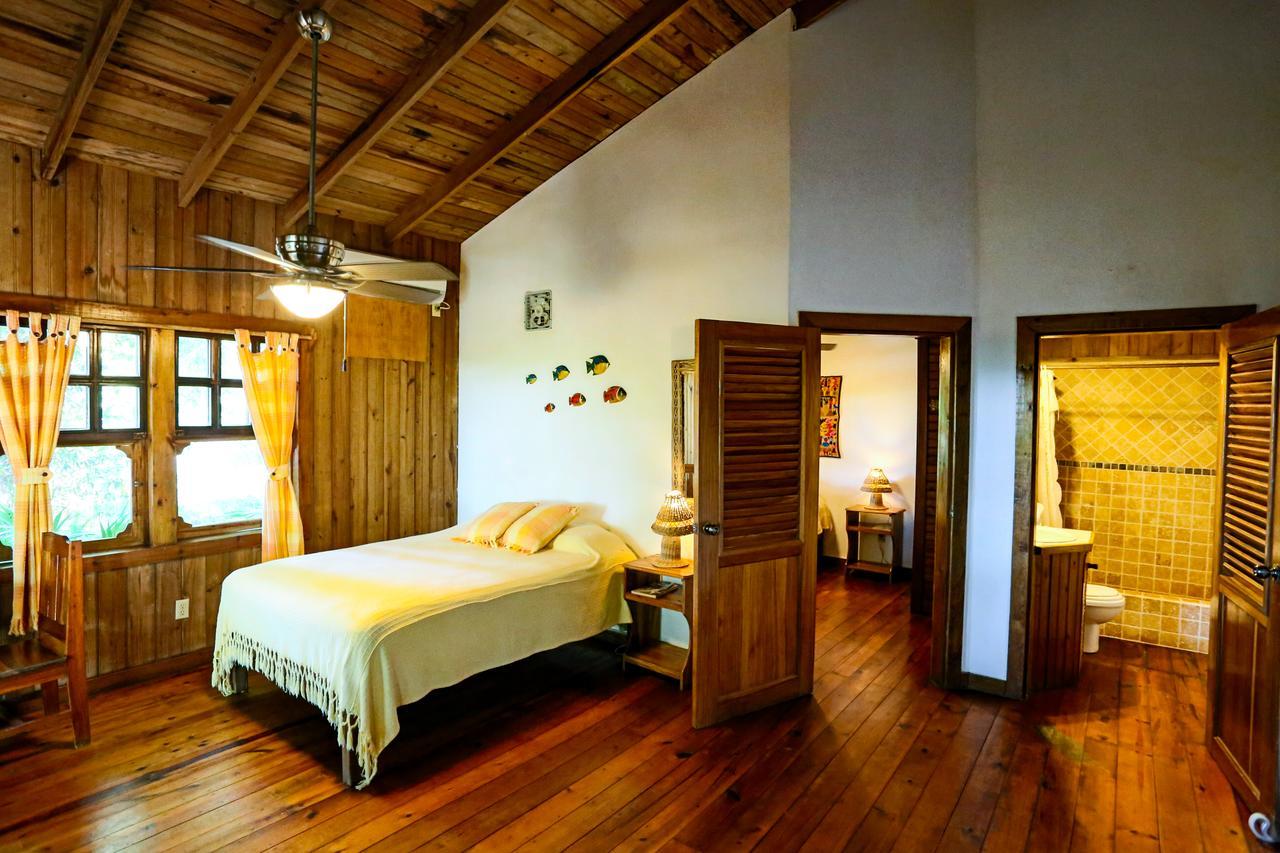 Posada Arco Iris, West End Ngoại thất bức ảnh