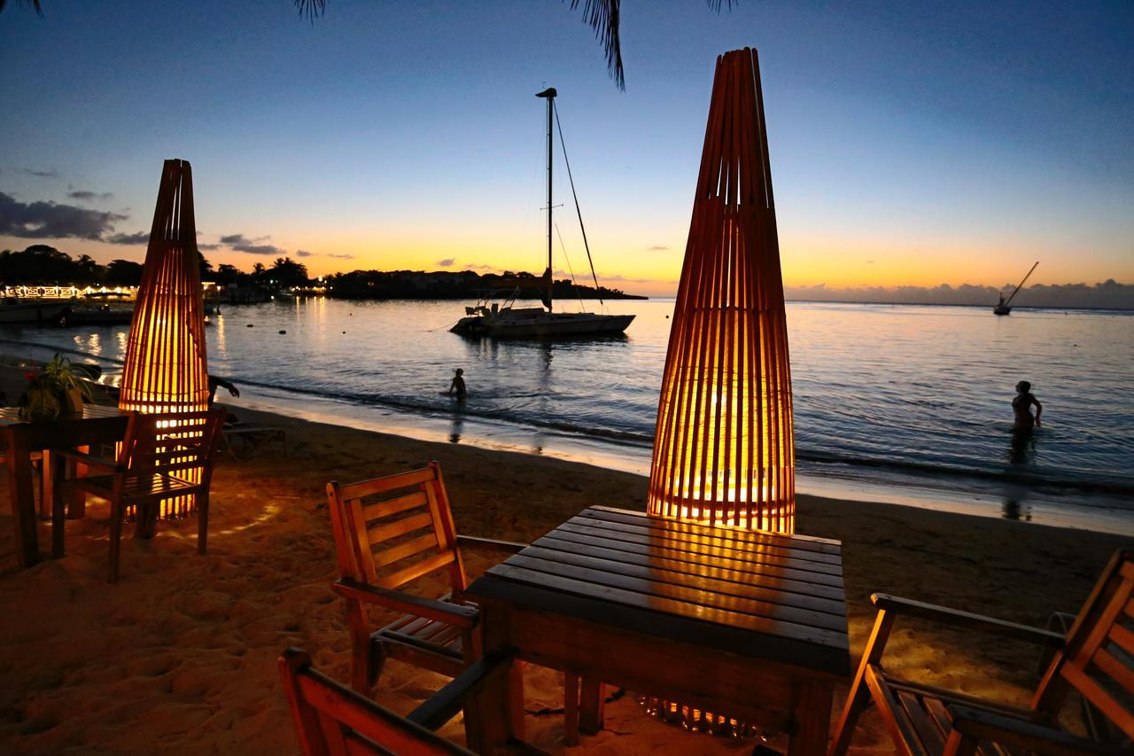 Posada Arco Iris, West End Ngoại thất bức ảnh