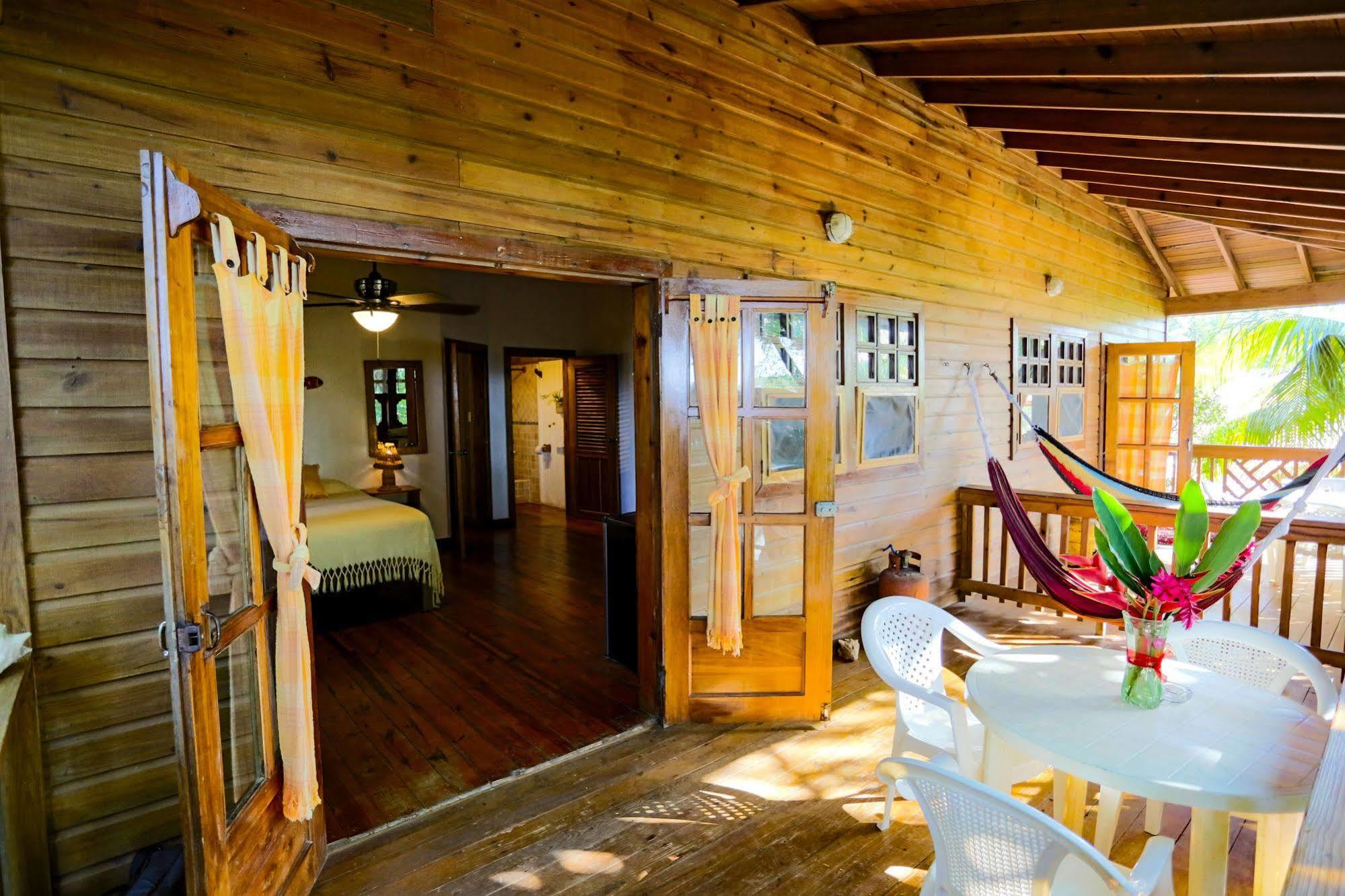 Posada Arco Iris, West End Ngoại thất bức ảnh